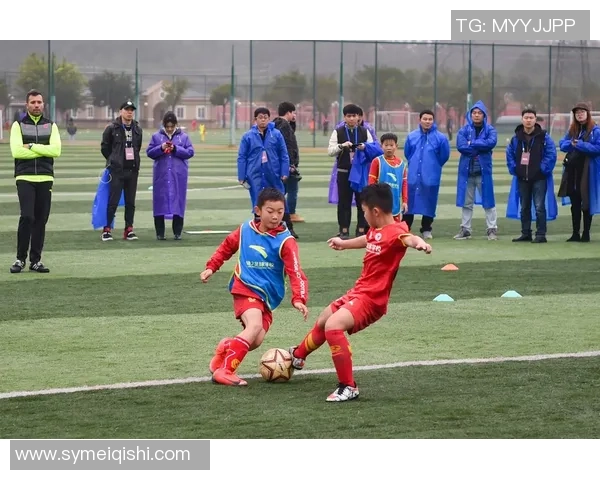 沃博足球引领新潮流助力青少年足球发展与国际交流